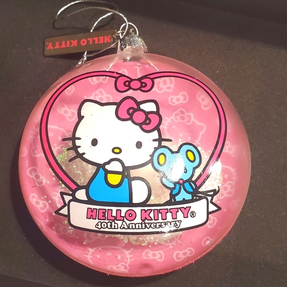 Hello Kitty Ornament 40th Anniversary ornament Sanrio - Picture 1 of 4